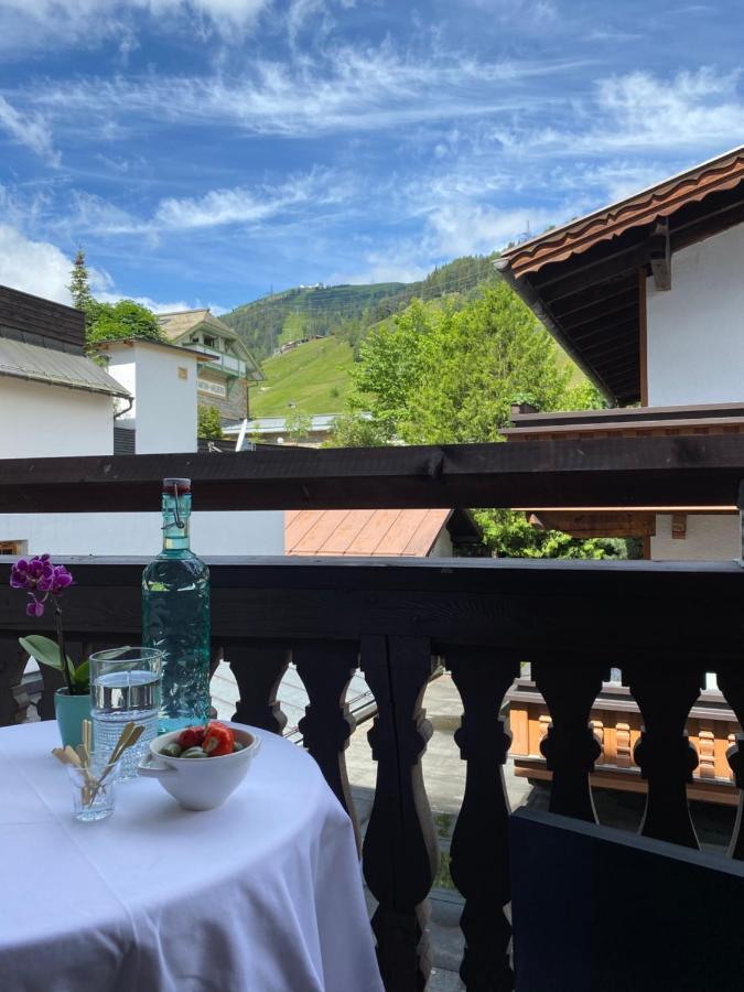Cafe Schneider Appartments Sankt Anton am Arlberg Buitenkant foto