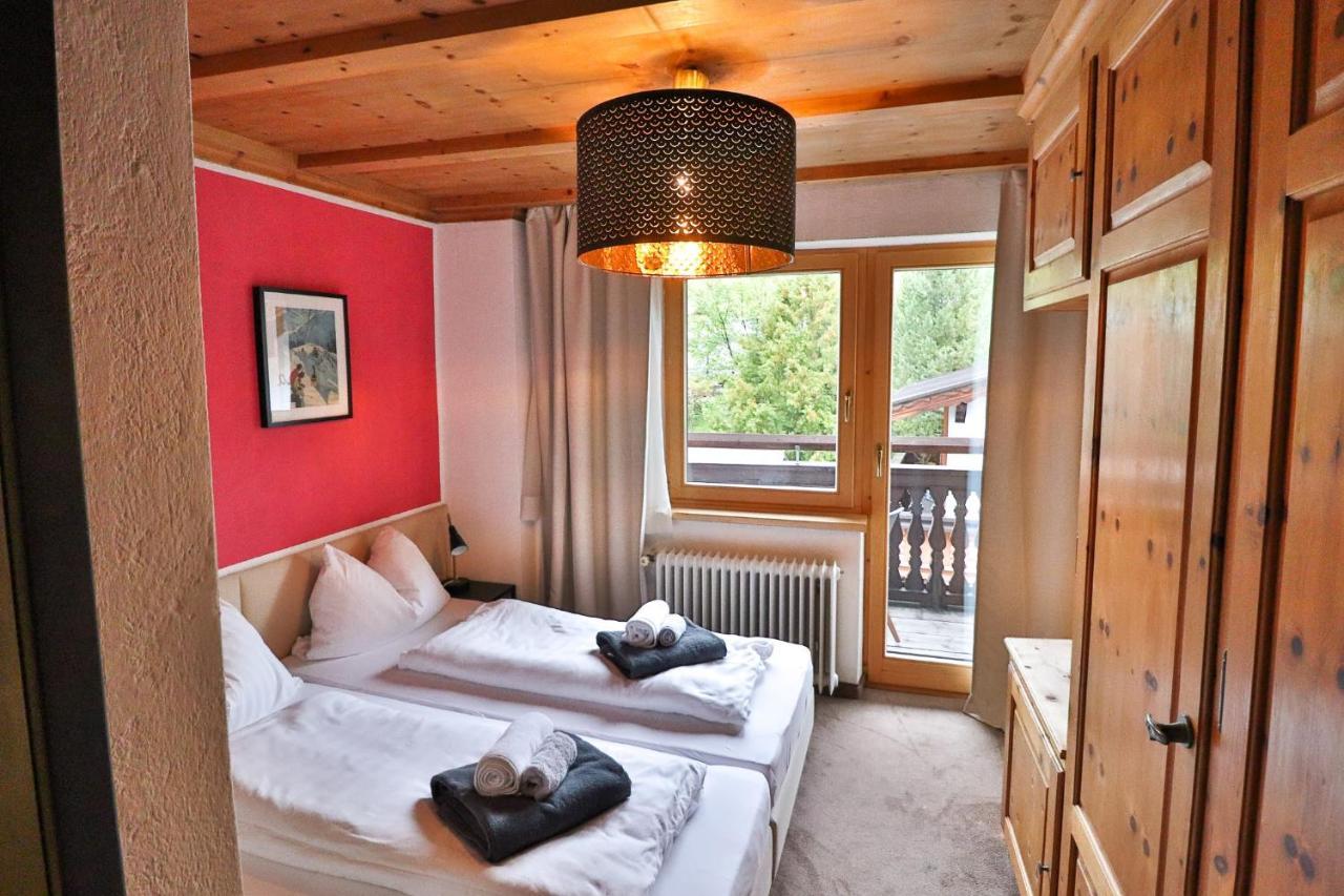 Cafe Schneider Appartments Sankt Anton am Arlberg Buitenkant foto